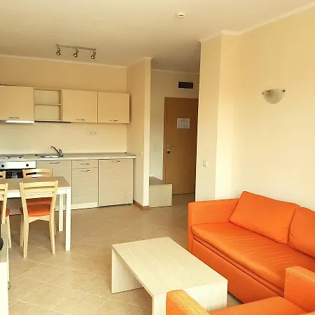 Rent Royal Sun Apartment *